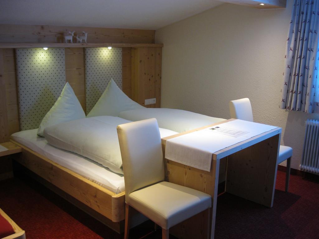 加舒恩 萨勒旅馆酒店 客房 照片